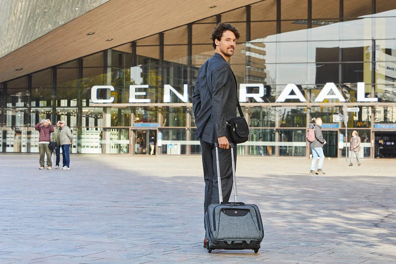 Pánská taška přes rameno černá - Enrico Benetti Garda 